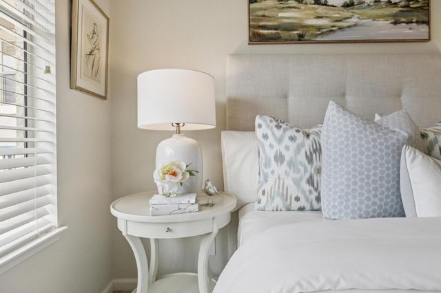 100 Baltic Circle 128, Redwood City, CA 94065