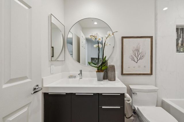 100 Baltic Circle 128, Redwood City, CA 94065