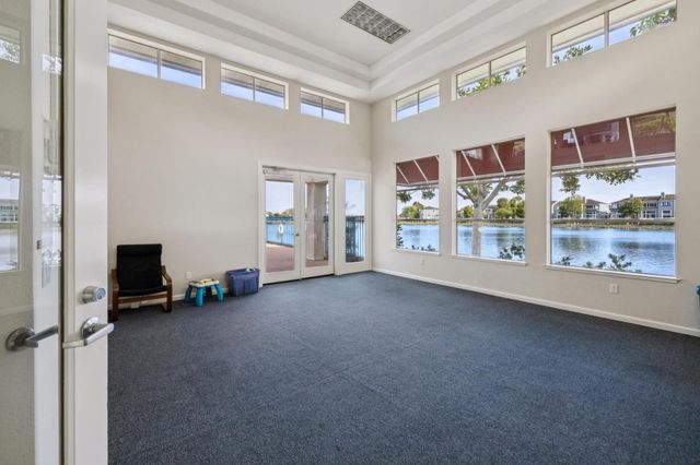 100 Baltic Circle 128, Redwood City, CA 94065