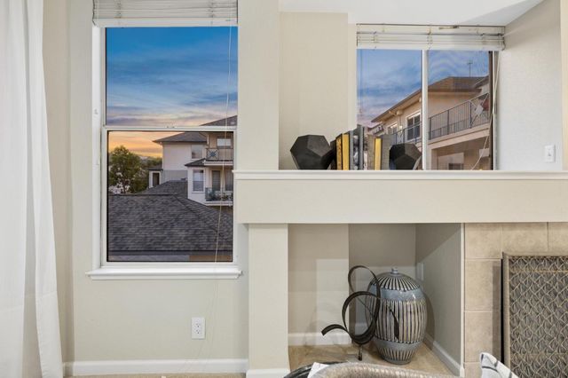 100 Baltic Circle 128, Redwood City, CA 94065