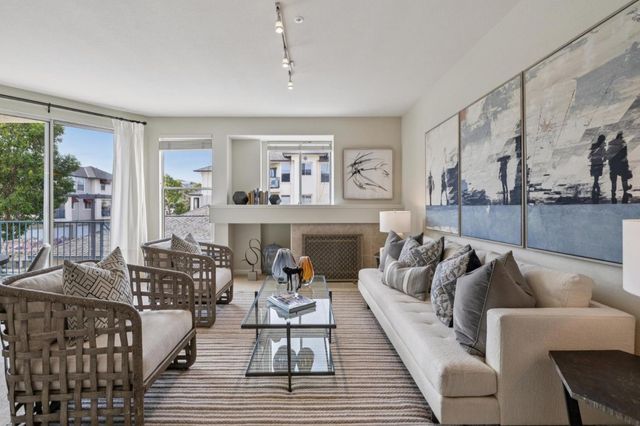 100 Baltic Circle 128, Redwood City, CA 94065