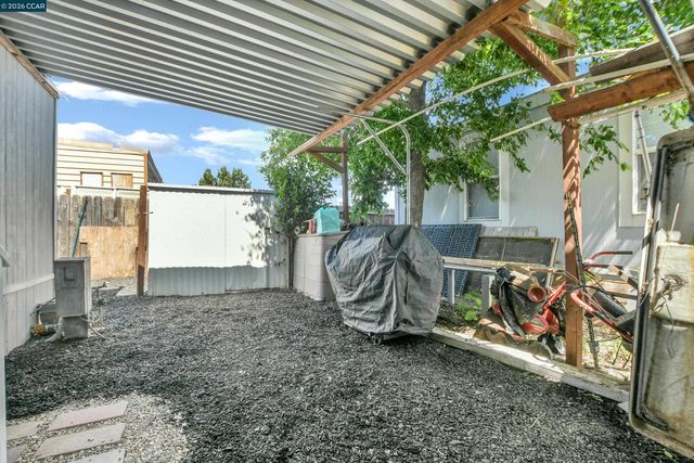 237 Orangevale, Pittsburg, CA 94565