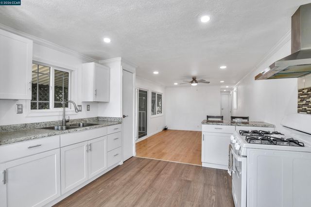 237 Orangevale, Pittsburg, CA 94565