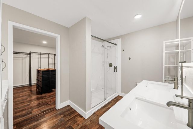 3302 North Avenue, Needville, TX 77461