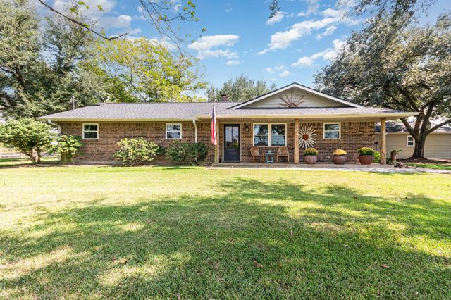 12009 Dannhaus Road, Needville, TX 77461