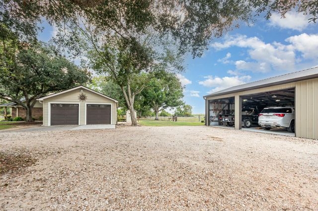 12009 Dannhaus Road, Needville, TX 77461