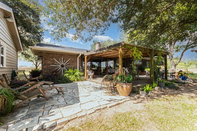 12009 Dannhaus Road, Needville, TX 77461