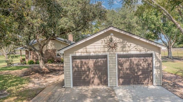 12009 Dannhaus Road, Needville, TX 77461
