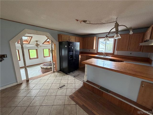 2388 Lake Road, Porter, NY 14131