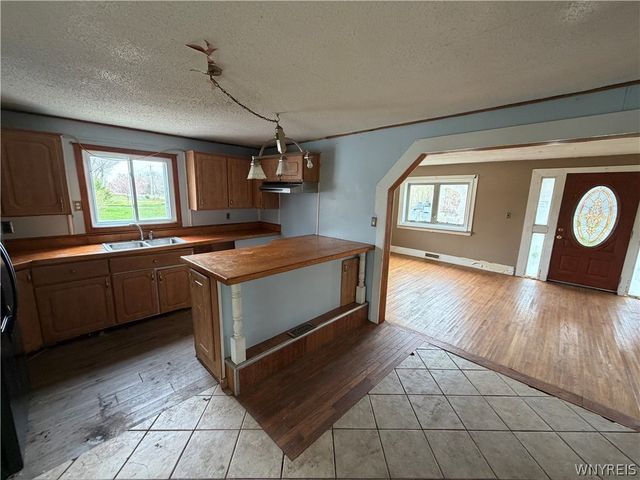 2388 Lake Road, Porter, NY 14131