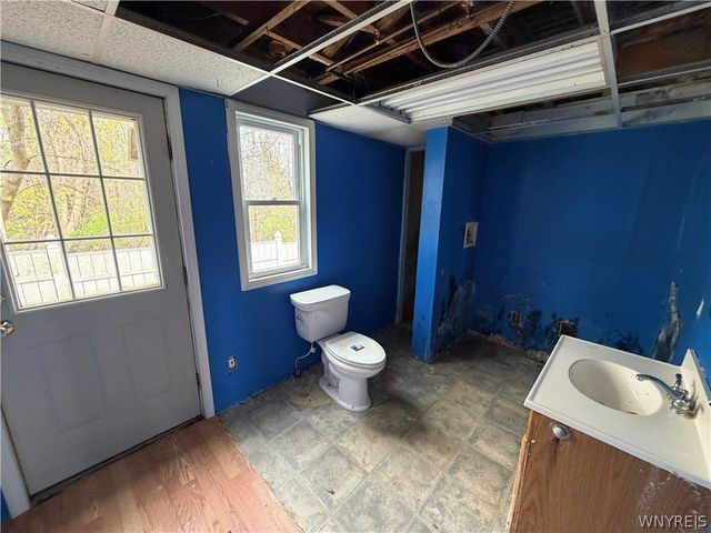 2388 Lake Road, Porter, NY 14131