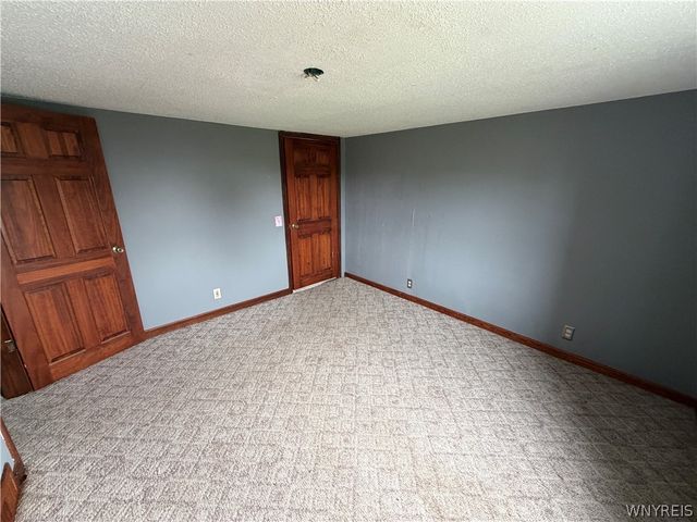 2388 Lake Road, Porter, NY 14131