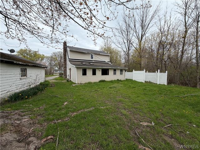 2388 Lake Road, Porter, NY 14131
