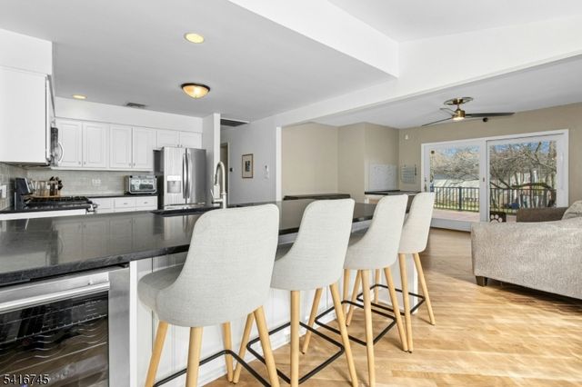 44 Maple Ave, Montville Twp., NJ 07058