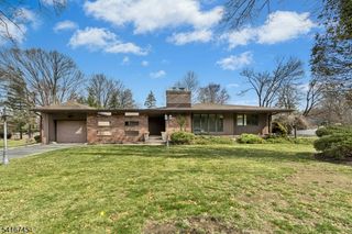 44 Maple Ave, Montville Twp., NJ 07058