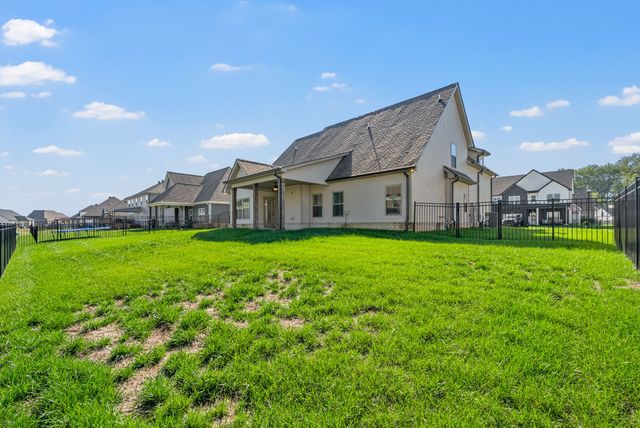 573 Bowden Drive, Clarksville, TN 37043