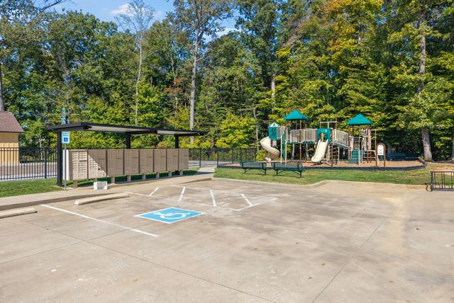 573 Bowden Drive, Clarksville, TN 37043