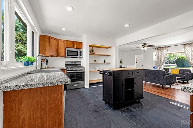 1535 Lexington Rd, Pueblo, CO 81001