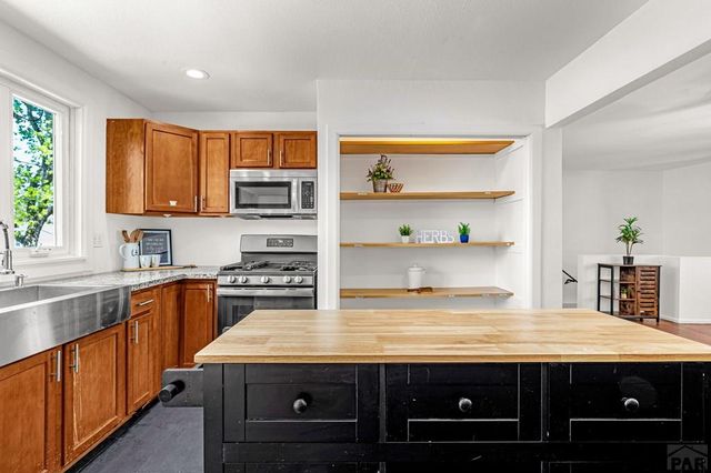 1535 Lexington Rd, Pueblo, CO 81001