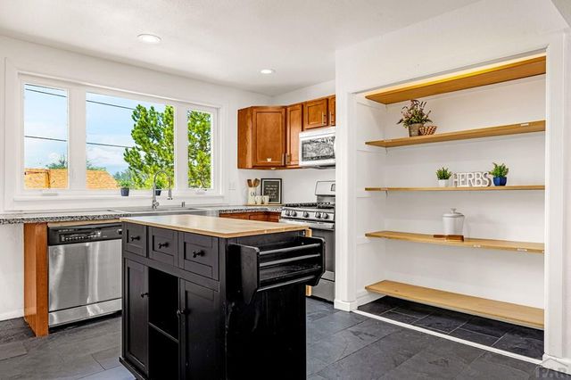 1535 Lexington Rd, Pueblo, CO 81001