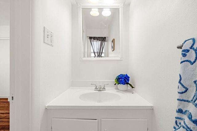 1535 Lexington Rd, Pueblo, CO 81001