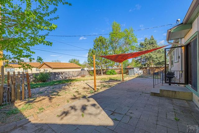 1535 Lexington Rd, Pueblo, CO 81001