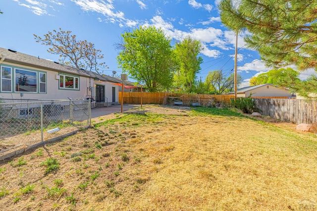 1535 Lexington Rd, Pueblo, CO 81001