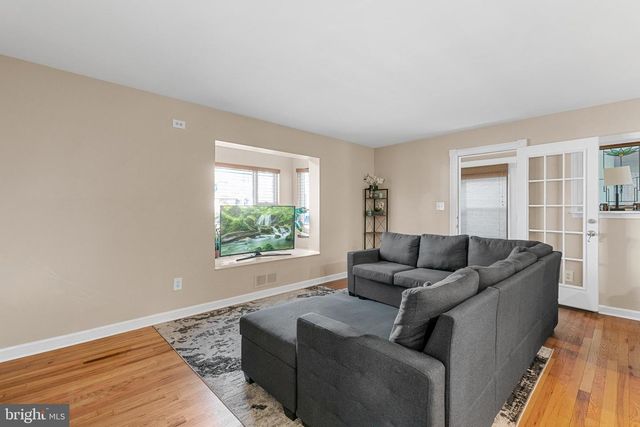 2612 ELMONT ST, Silver Spring, MD 20902