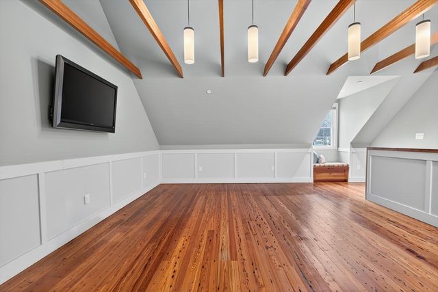 555 Main St 11, Woburn, MA 01801