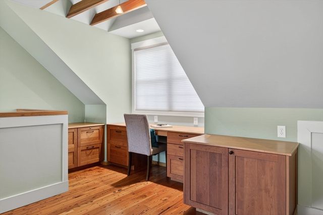 555 Main St 11, Woburn, MA 01801