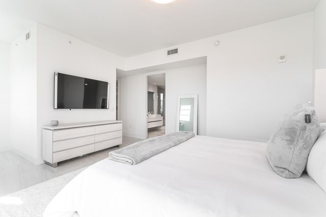 155 E Boca Raton Road 1103, Boca Raton, FL 33432