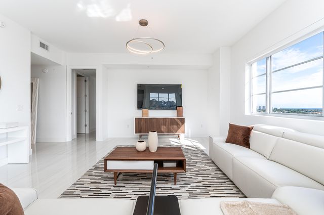 155 E Boca Raton Road 1103, Boca Raton, FL 33432