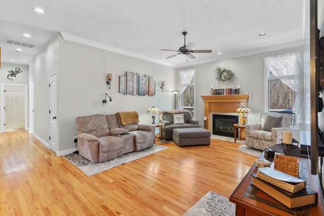 2063 Olde Gate Road, Nixa, MO 65714