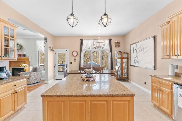 2063 Olde Gate Road, Nixa, MO 65714