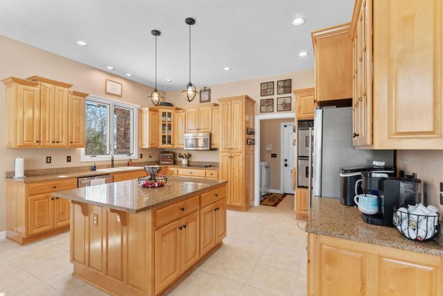 2063 Olde Gate Road, Nixa, MO 65714