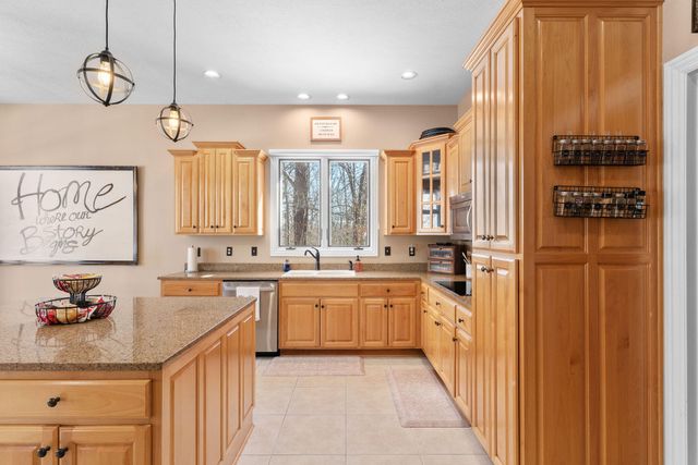 2063 Olde Gate Road, Nixa, MO 65714