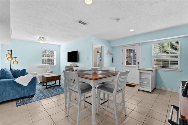 510 Shore Acres Boulevard, La Porte, TX 77571