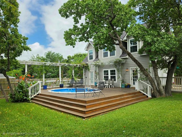 510 Shore Acres Boulevard, La Porte, TX 77571