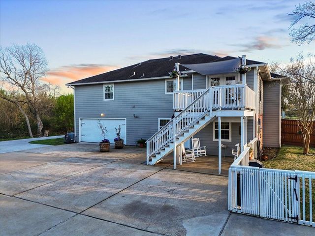 510 Shore Acres Boulevard, La Porte, TX 77571