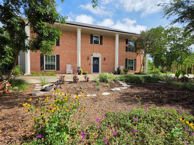 510 Shore Acres Boulevard, La Porte, TX 77571