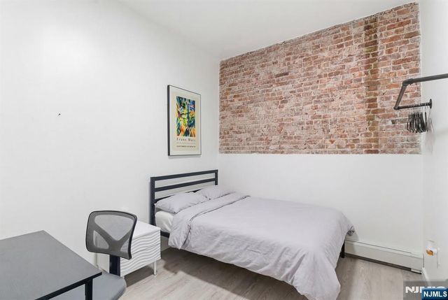 295 Dr Martin Luther King Jr Boulevard, Newark, NJ 07102