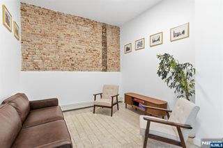 295 Dr Martin Luther King Jr Boulevard, Newark, NJ 07102