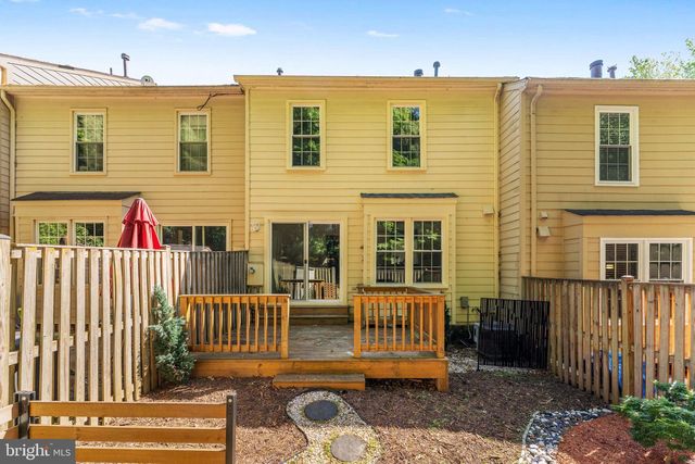10456 MALONE CT, Fairfax, VA 22032