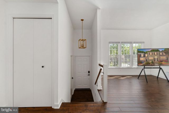 10456 MALONE CT, Fairfax, VA 22032