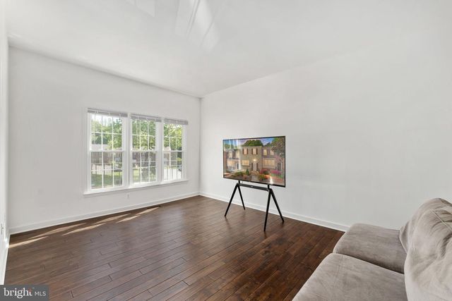 10456 MALONE CT, Fairfax, VA 22032