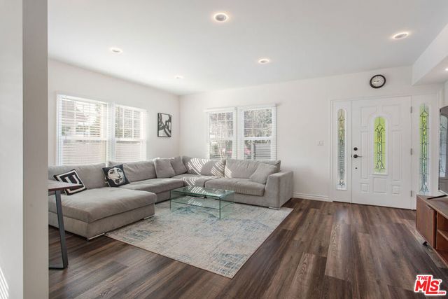 5542 Harold Way, Los Angeles, CA 90028