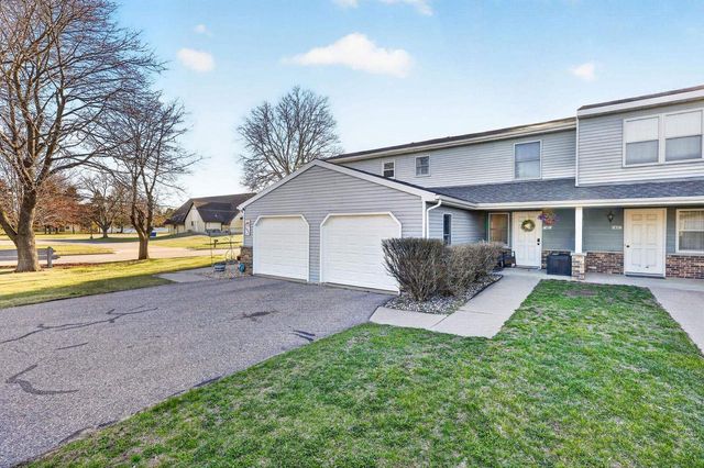 1403 8th Street, Reedsburg, WI 53959