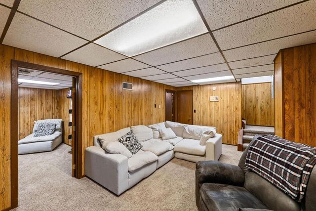 1403 8th Street, Reedsburg, WI 53959