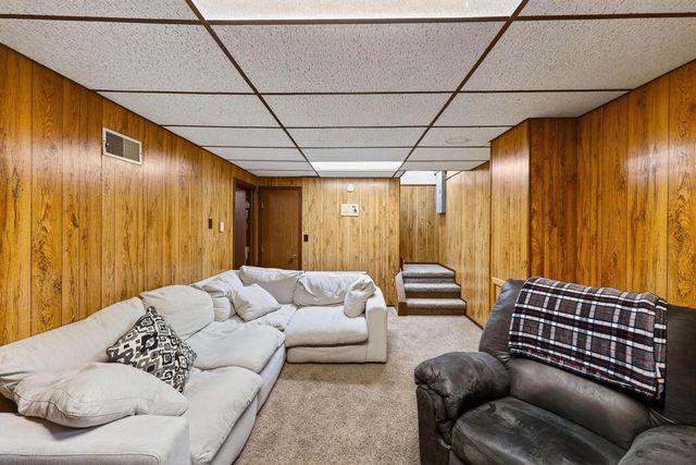 1403 8th Street, Reedsburg, WI 53959
