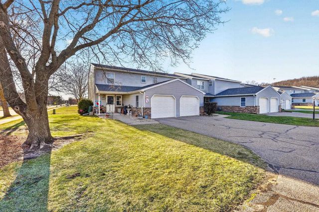 1403 8th Street, Reedsburg, WI 53959